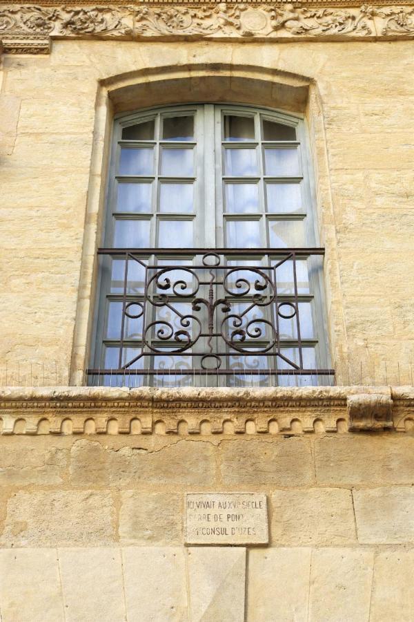 Uzes, Au Coeur Du Centre Medieval Le Logis Du Consul Un Bien D'Exception Du Xvieme Siecle ภายนอก รูปภาพ
