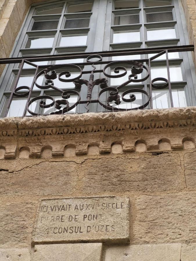 Uzes, Au Coeur Du Centre Medieval Le Logis Du Consul Un Bien D'Exception Du Xvieme Siecle ภายนอก รูปภาพ